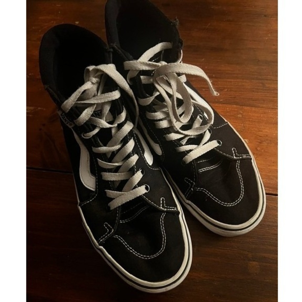 Vans Sk8-Hi Sneakers Women 5 Black White High Top Classic Skate Shoes